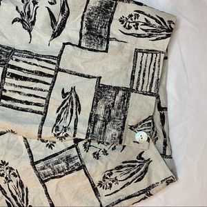 Long patterned skirt with slit